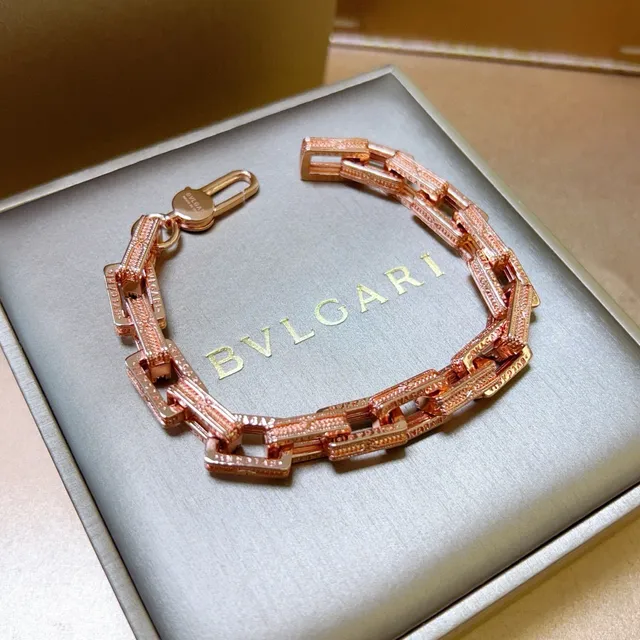 Bvlgari Geometric Rectangular Link Rose-Gold Bracelet 3