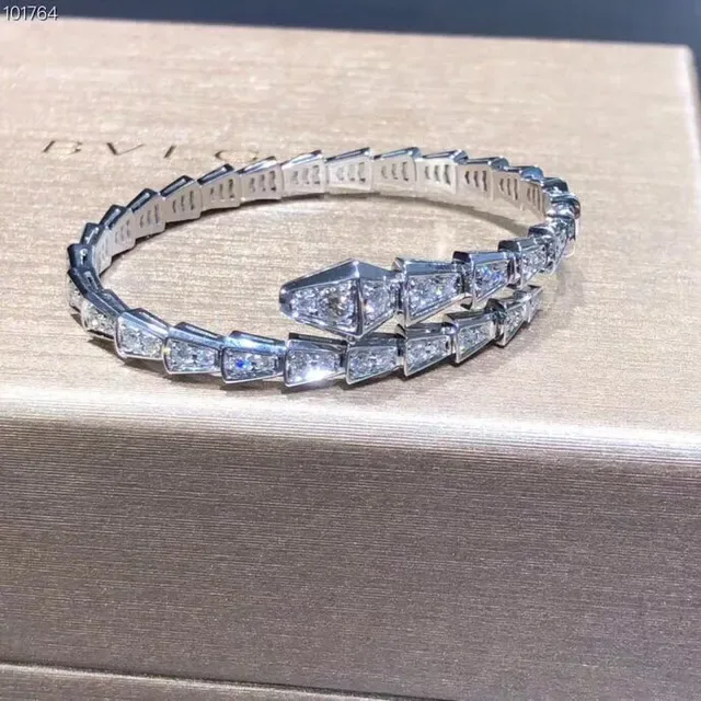 Bvlgari Serpenti سوار فضي أبيض نقشة الثعبان مرصعة بالبدلات 6