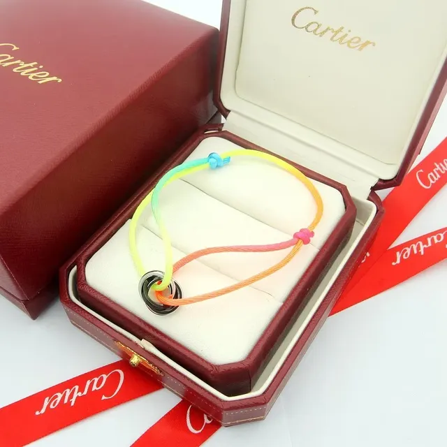 Cartier Juste un Clou bracelet en cordon bleu 7
