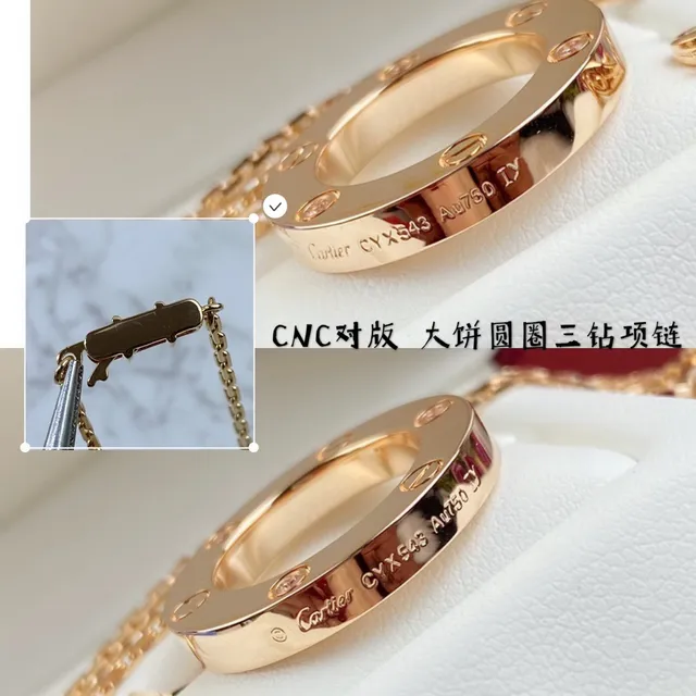 Cartier Juste un Clou Collar con colgante de círculo abierto 5