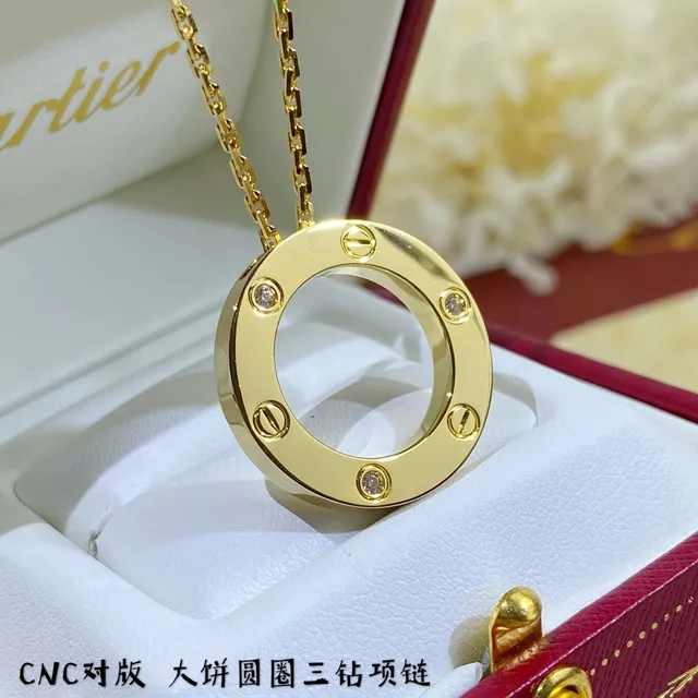 Cartier Juste un Clou Collar con colgante de círculo abierto 7