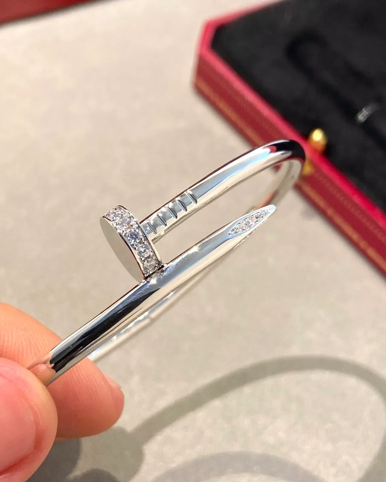 Bracelete Cartier Juste un Clou Pavé Diamante 8