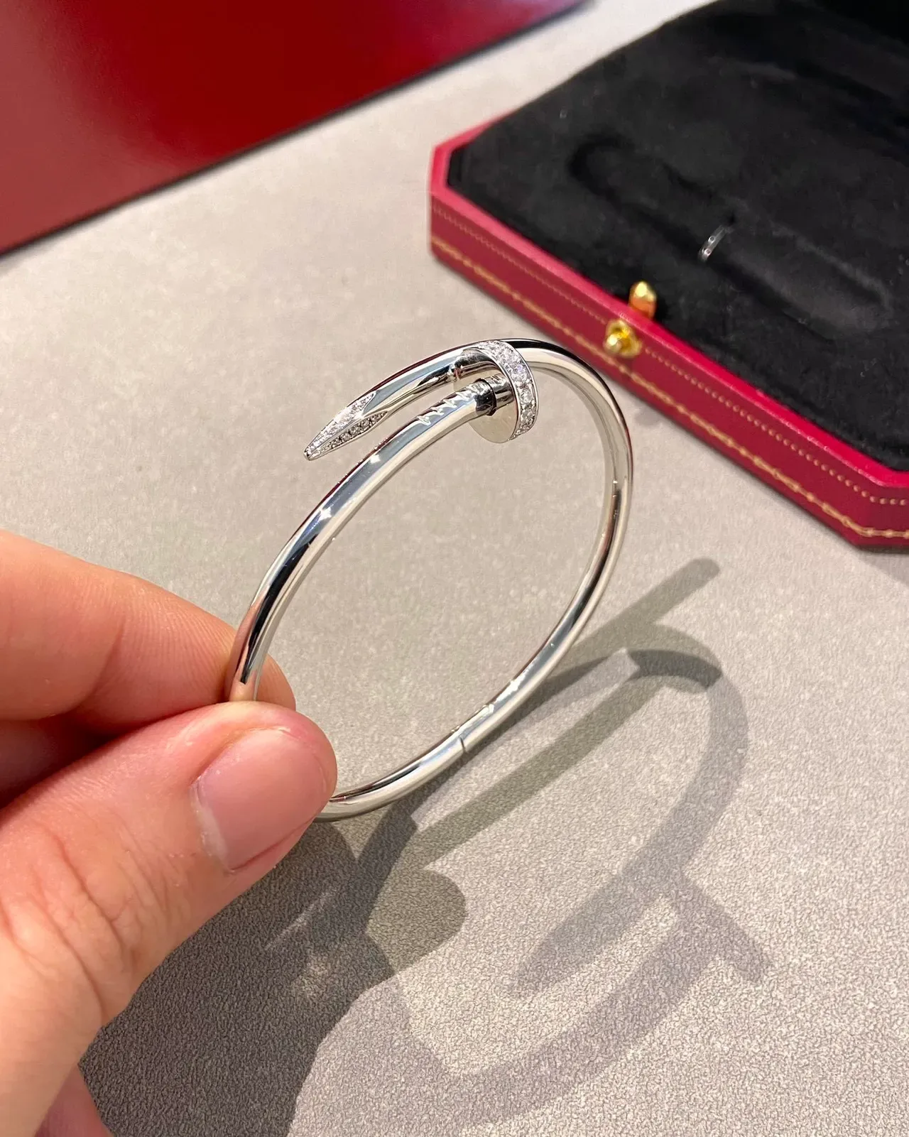 Bracelete Cartier Juste un Clou Pavé Diamante 9