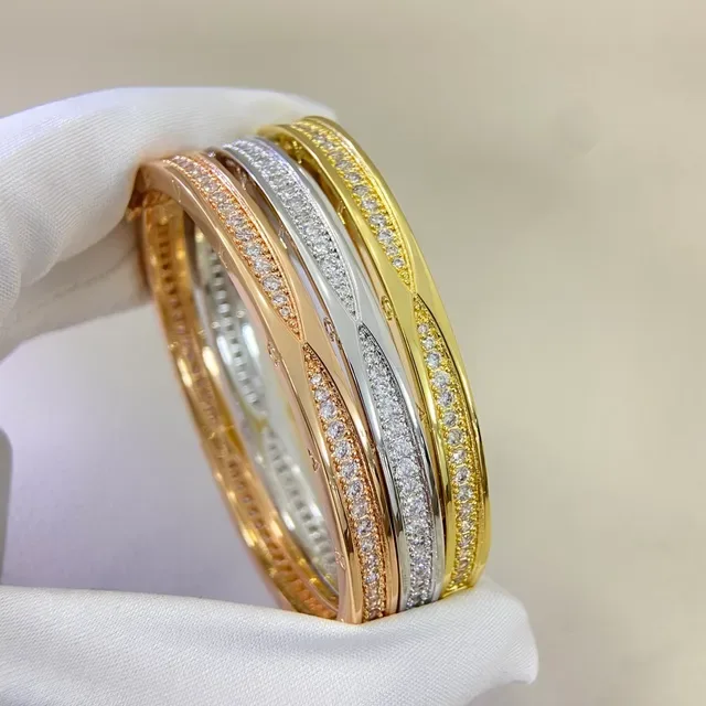 Cartier Juste un Clou Pavé Or Tricolore Bracelets Manille Entrelacés 1