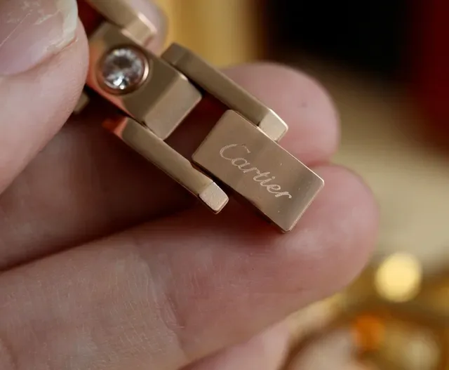 Cartier Love Bracelet ذهب فضة ذهب وردي ثنائي اللون سوار ذي حلقات معدنية 3