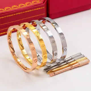 Cartier Love Bracelet Oro rosa Oro amarillo Plata Brazaletes de metal multicolor