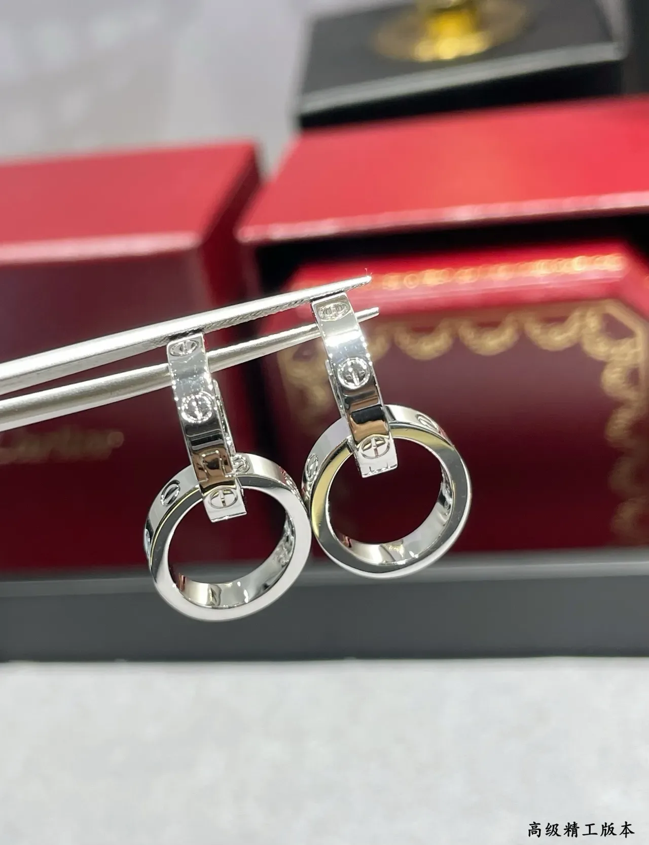 Cartier Love Boucles d'Oreilles Or Poli à Vis 8