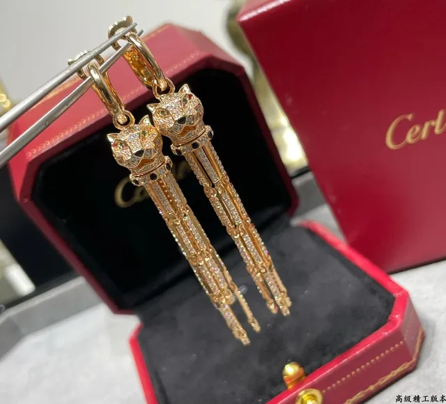 Cartier Panthère de boucles d'oreilles en argent et or tête de panthère couronnée Pavé franges de glands 3