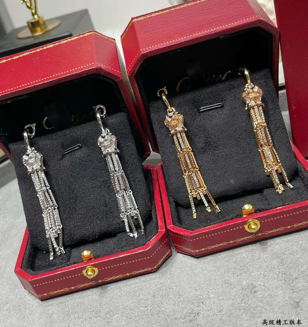 Cartier Panthère de boucles d'oreilles en argent et or tête de panthère couronnée Pavé franges de glands 5