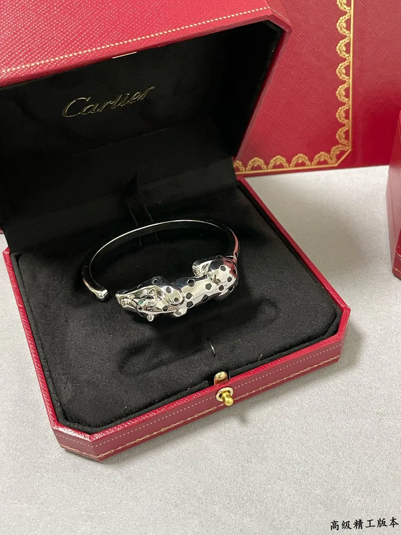 Bracelet Cartier Panthère Motif Argent et Noir Émail 7