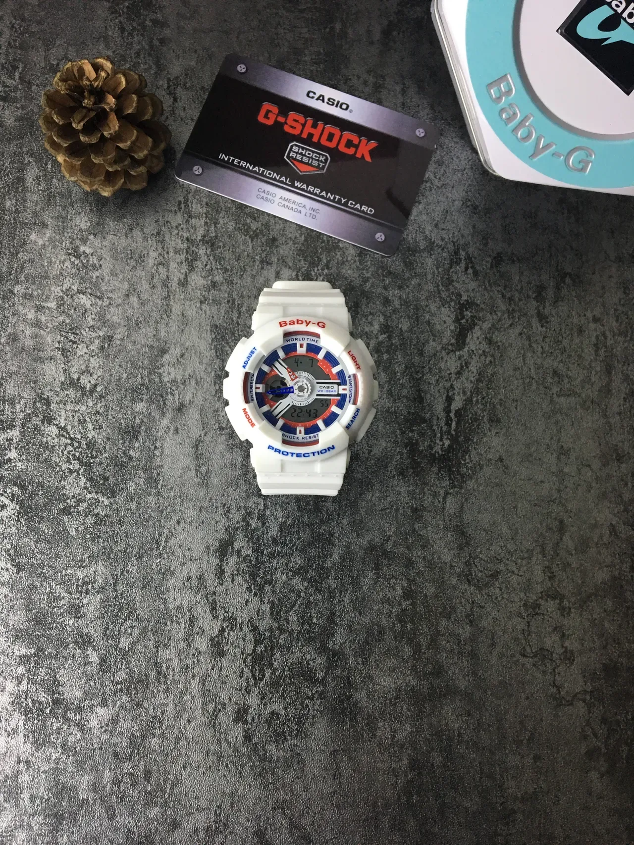 Casio Baby-G GA-110 Blanc Rouge Bleu Montre Sport 2