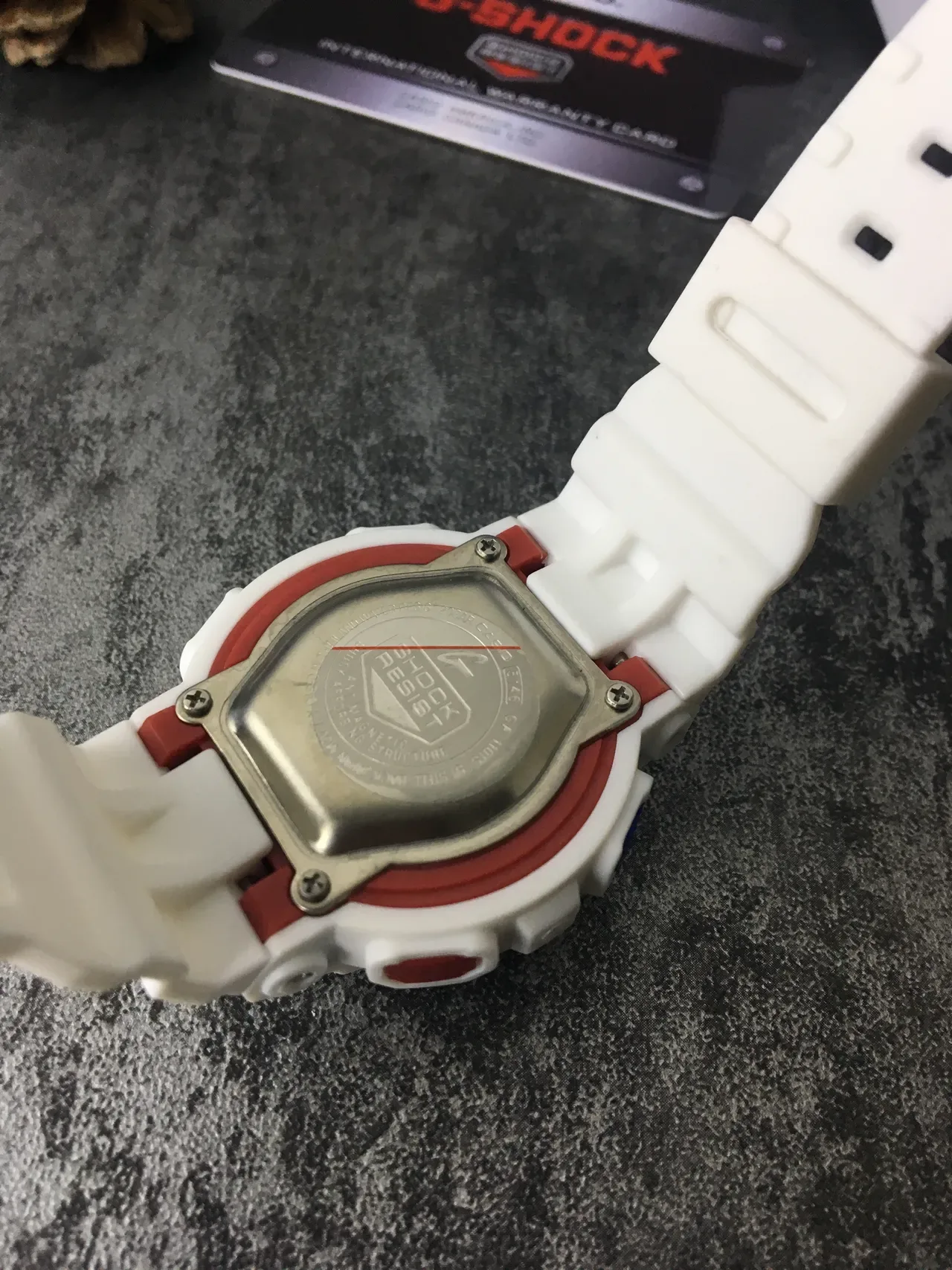 Casio Baby-G GA-110 Blanc Rouge Bleu Montre Sport 3