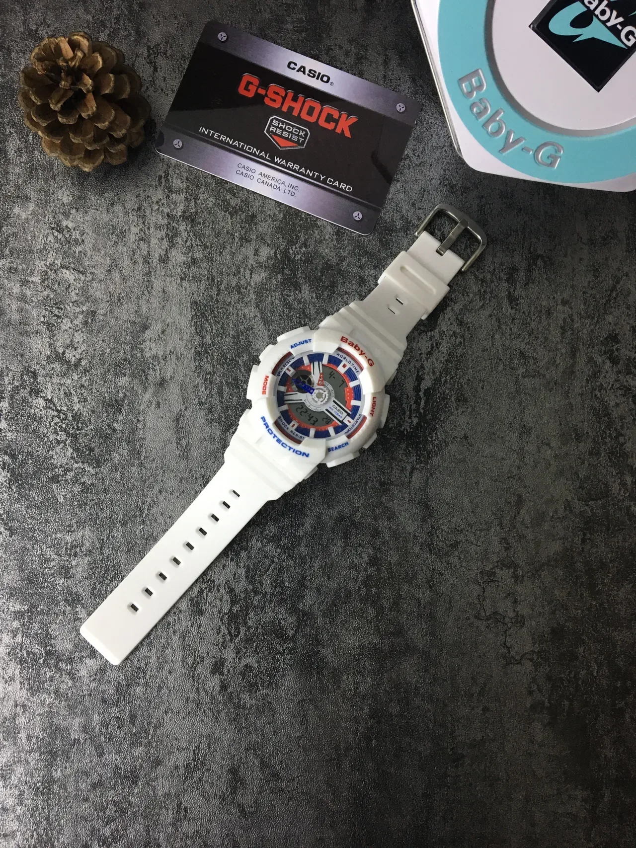 Casio Baby-G GA-110 Blanc Rouge Bleu Montre Sport 6