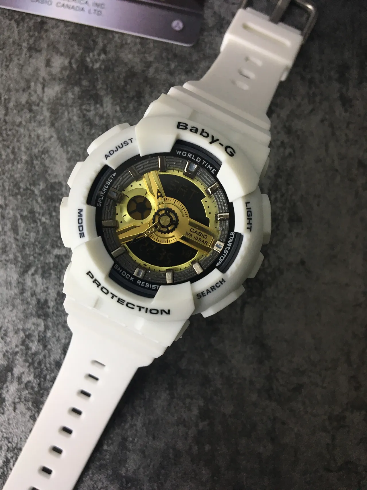Casio Baby-G Montre Sportive Blanche et Or 5