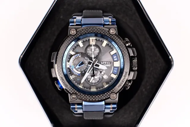 Casio Black Blue Carbon Fiber Bezel Titanium Bracelet Watch 8