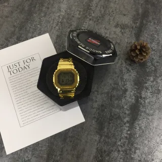 Casio G-Shock DW-5600 Gold-Tone ساعة رياضية رقمية