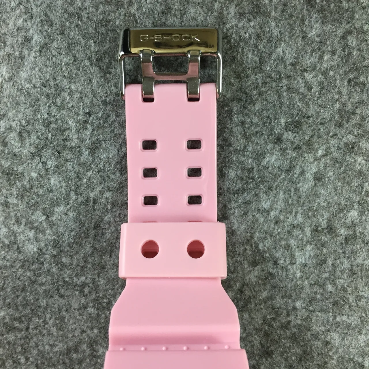 Casio G-Shock GA-100 Montre Sportive en Résine Rose 8