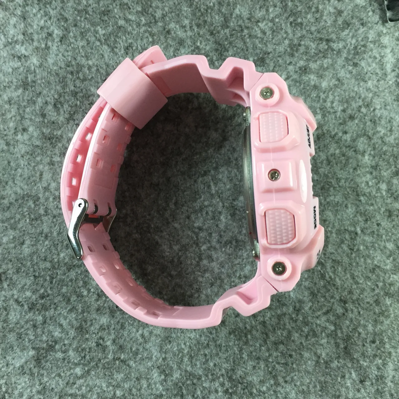 Casio G-Shock GA-100 Montre Sportive en Résine Rose 10