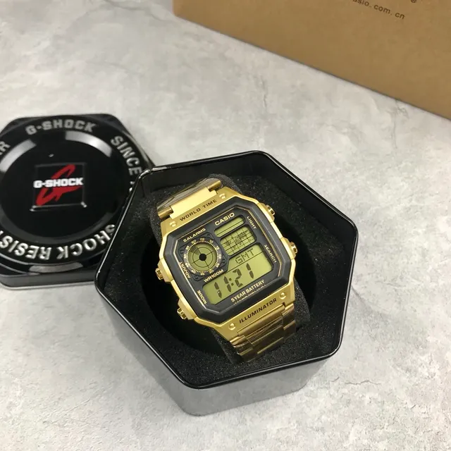 Casio Montre Quartz Hybride Digital-Analogique en Acier Inoxydable Carrée Or Noir 4