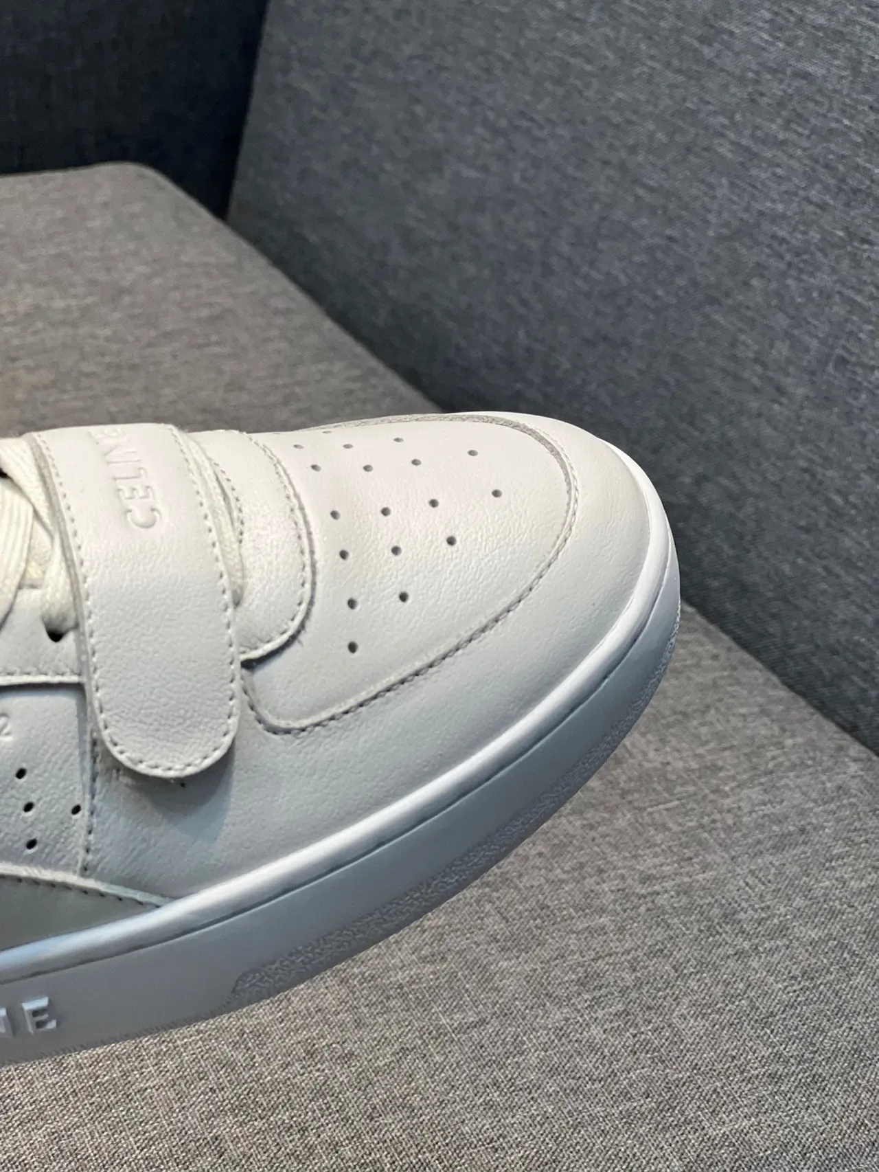 Celine CT-01 Sneakers Lifestyle en Cuir Blanc 3