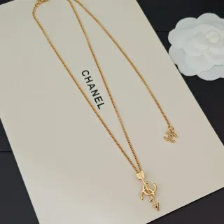 Chanel Arrow CC Pendant Gold-Tone Chain Necklace