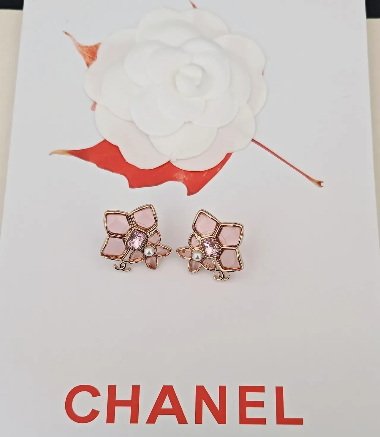 Chanel Camellia Boucles d'oreilles Florales Or ton Résine Cristal Perle 5