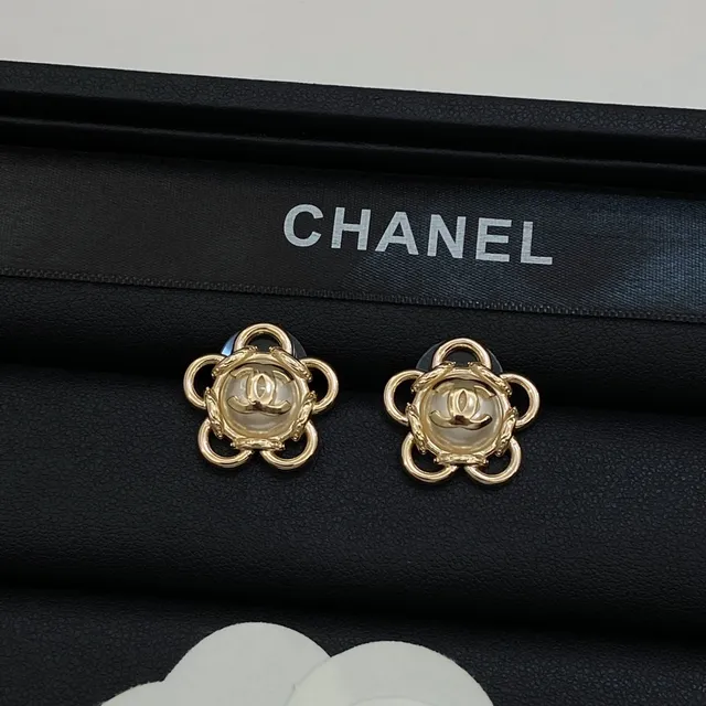 Chanel Camellia Silver Gold Flower-Shaped Metal-and-Resin Earrings 4