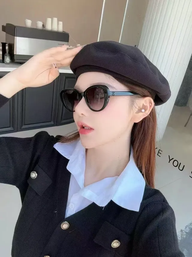 Chanel Cat-Eye 黑白 结构 羊毛般的 渐变 太阳镜 Beret 6