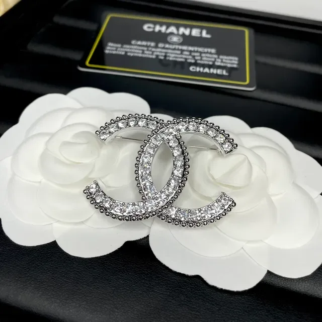 Chanel CC Brooch Crystal-Pavé Silver-Tone Brooches 6