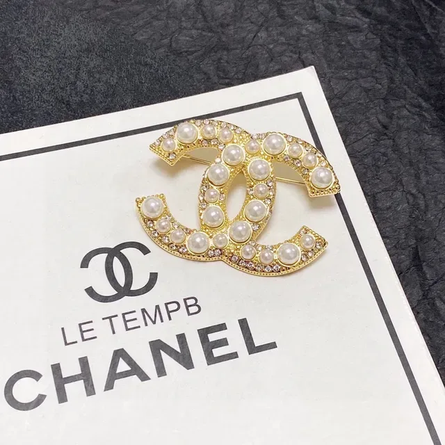 Chanel CC Brooch Gold-Tone Pearl and Crystal Embellished Brooch 2