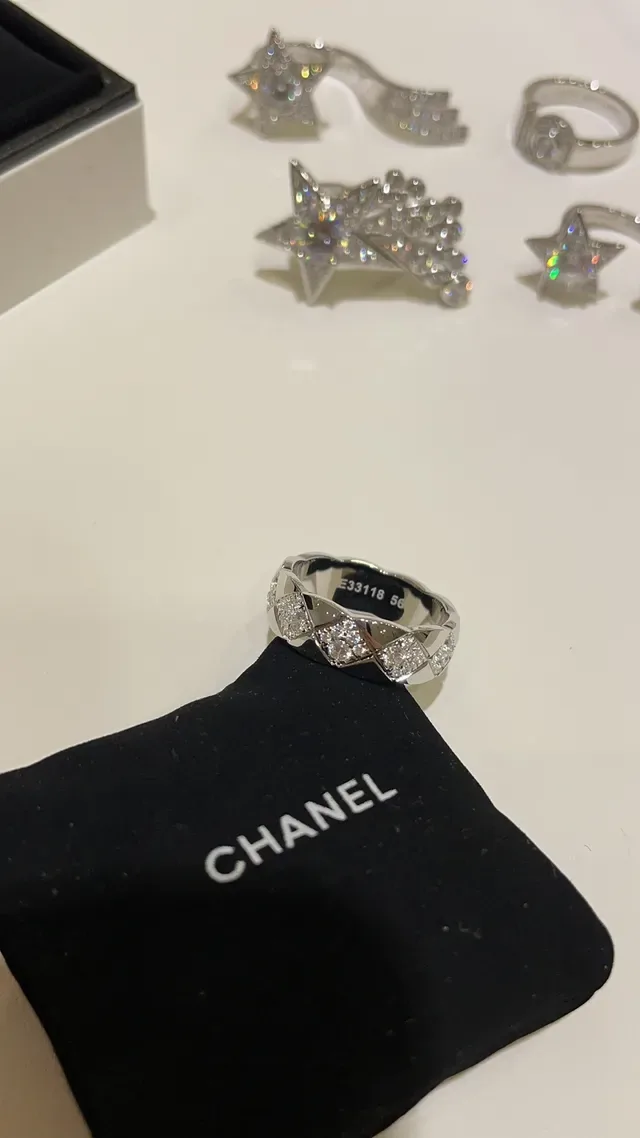 Chanel Coco Crush Quilted Diamond Pavé Wide Band Ring 2