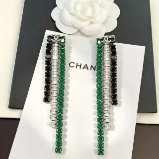 Chanel 彩色块水晶线性垂坠耳环