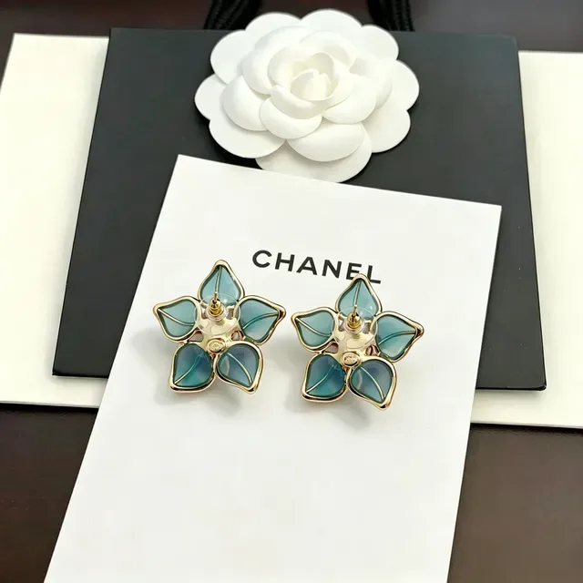 Chanel Floral Enamel Stud Earrings 4