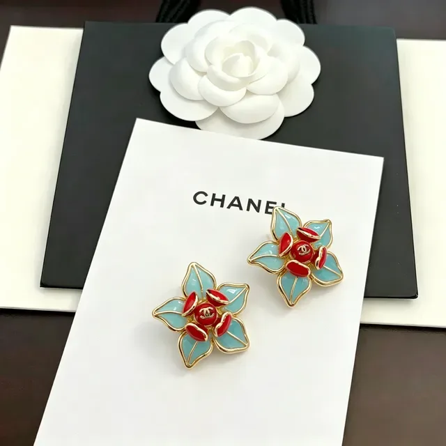 Chanel Floral Enamel Stud Earrings 6