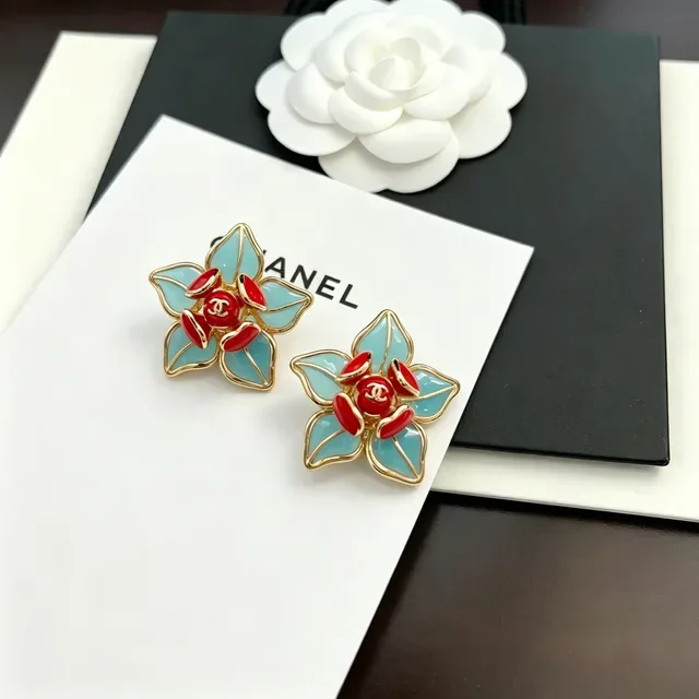 Chanel Floral Enamel Stud Earrings 8