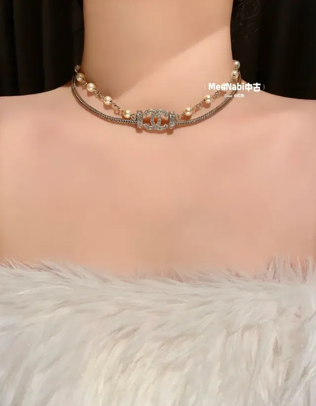 Chanel Collier doré beige chaîne double perles 4