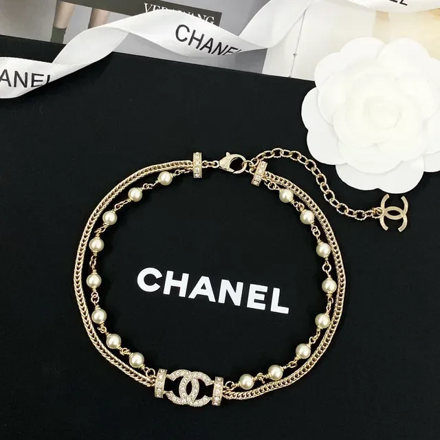 Chanel Collier doré beige chaîne double perles 9