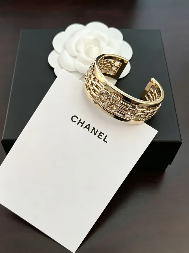 Chanel Gold White Wide Cuff Chain-Link Motif Bracelet 5