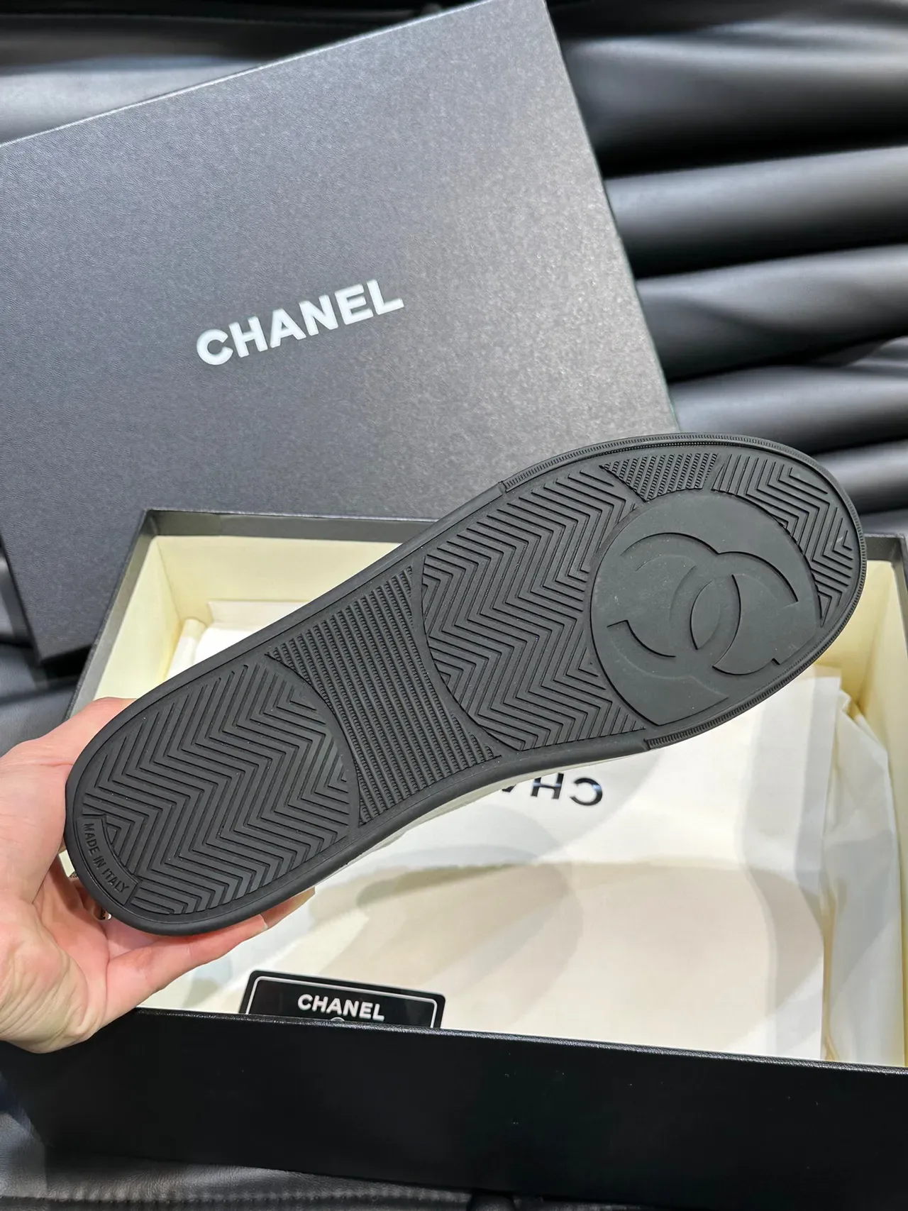 Chanel Gray Black Low-Top Suede-and-Leather Panelled Sneakers 9