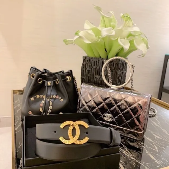 Chanel Interlocking CC Buckle Black Leather Belt 5