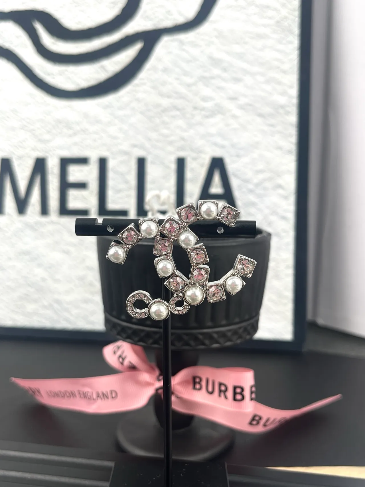 Chanel Interlocking CC Pearl and Crystal Brooch 6