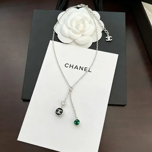 Chanel Lariat Silver Green Chain Y-Drop Design Necklace 2
