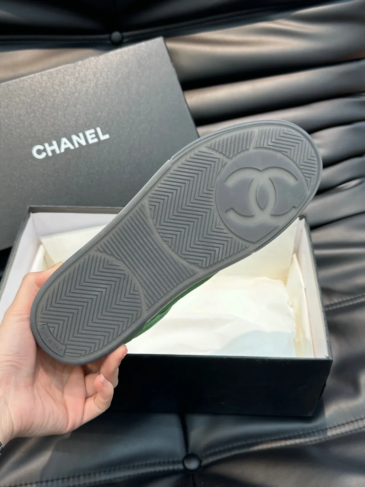 Chanel Lifestyle Sneaker Green White Low-Top Suede-and-Leather Panelled Lifestyle Sneakers 9
