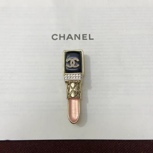 Chanel Lipstick Pendant Gold Black Curb Chain Enamel Pendants Necklace 3