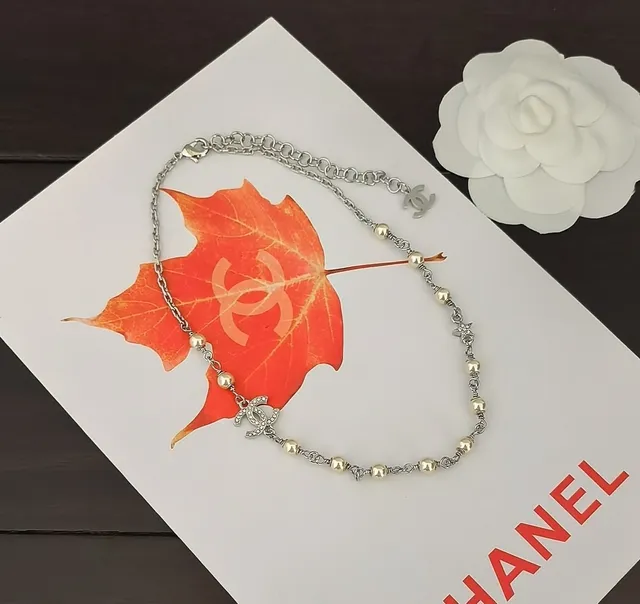 Collier Chanel perles chaîne argentée beige Pavé-CC pendentif collier 3
