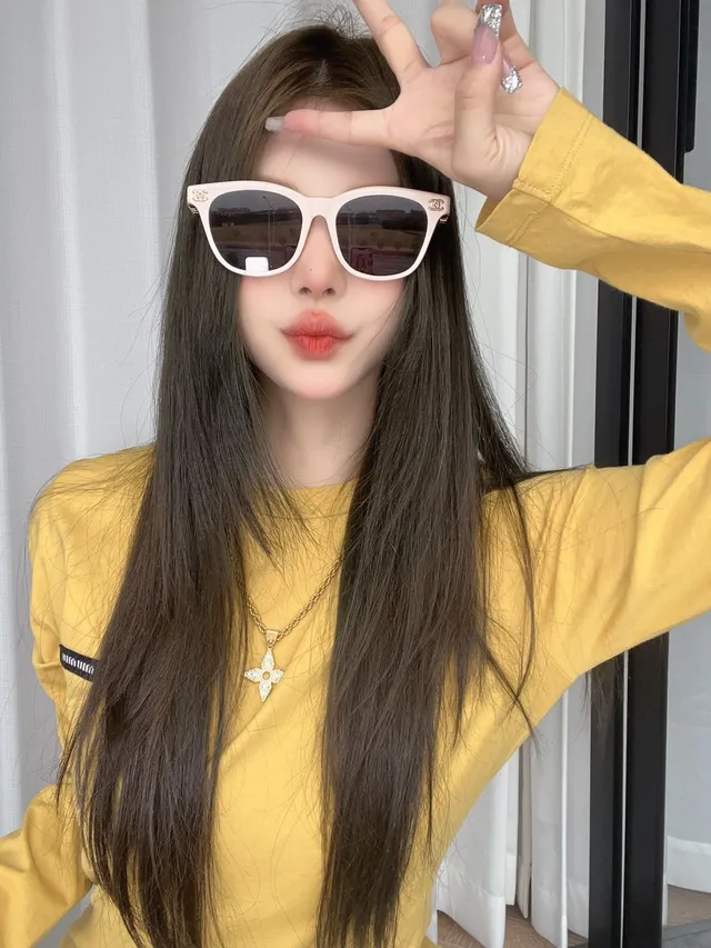 Chanel Rectangular Cat-Eye CC Logo Sunglasses 3