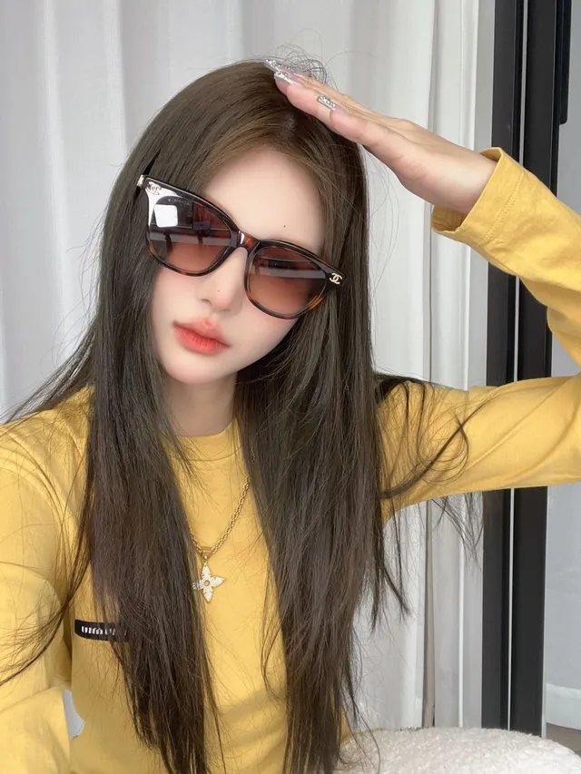 Chanel Rectangular Cat-Eye CC Logo Sunglasses 7