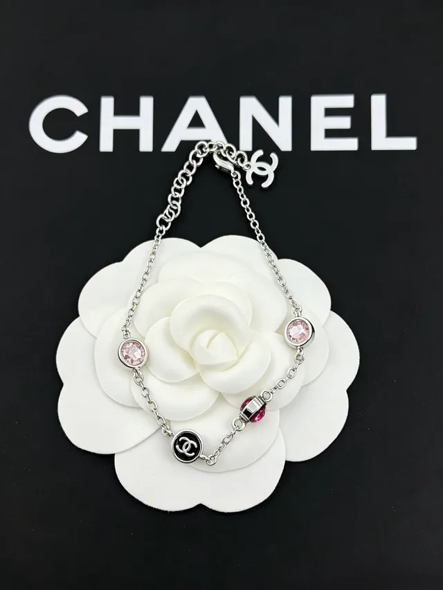 Chanel Silver Pink Chain Link Round Crystal Bezels Bracelet 4