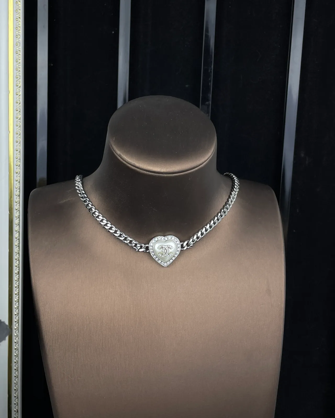 Chanel Silver White Curb Chain Heart-Shaped Pendant Necklace 3
