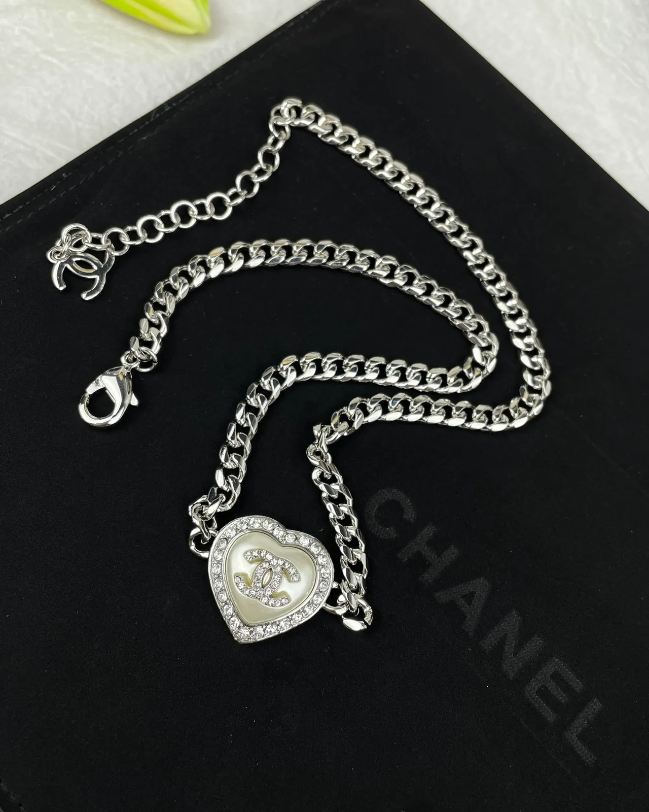 Chanel Silver White Curb Chain Heart-Shaped Pendant Necklace 4